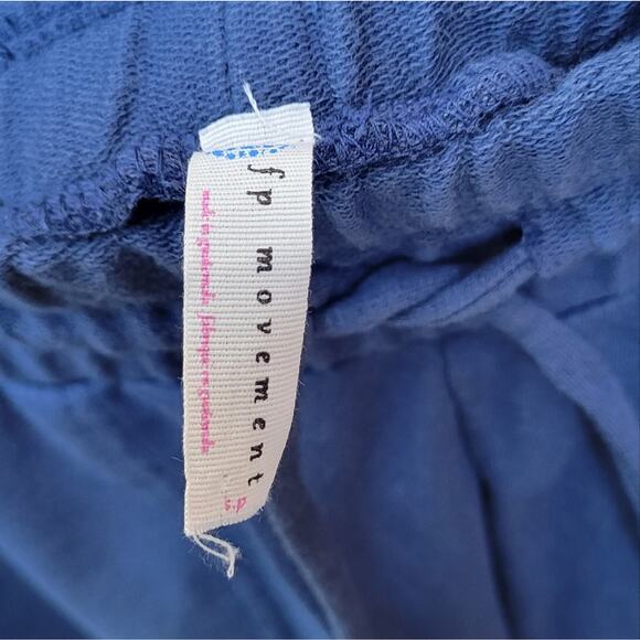 Free People Women’s FP Movement Sunny Skinny Sweatpants - Slate Blue small - Picture 7 of 8